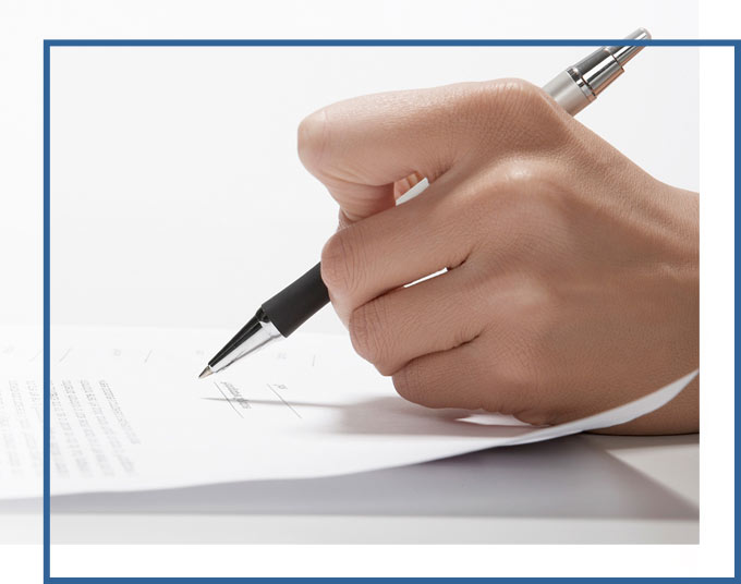 Hand Signing Agreement | Contract Negotiation & Preparation Attorneys GD&C Law